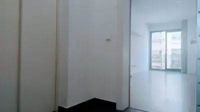 Piso en Hospitalet de Llobregat con Piscina y Balcón