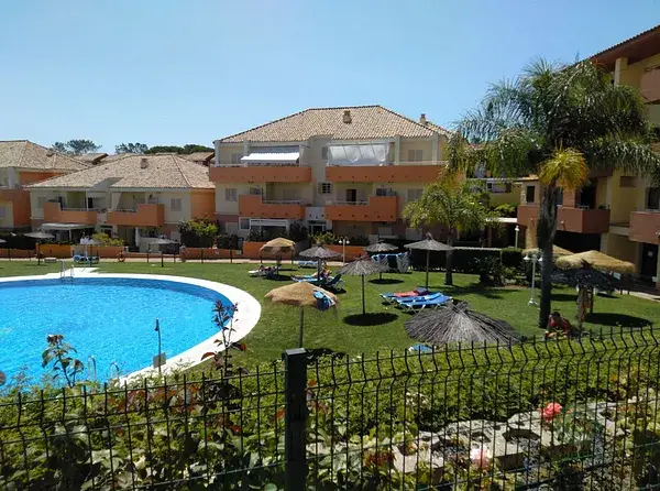 Casa Adosada 3 Dormitorios en Urbanizacion con Piscina y Padel
