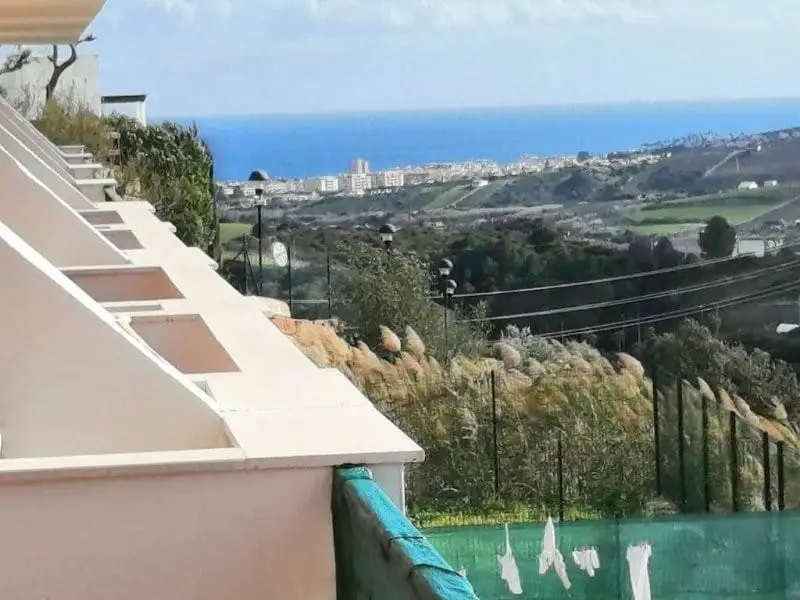 Piso en venta en Casares, Málaga