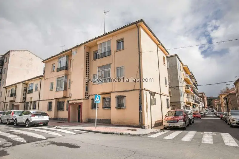 Piso en Venta Avila - 3 Dormitorios - Calefaccion Gas Natural