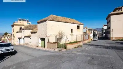 Casa en Venta en la Zubia: Solar Urbano para Rehabilitacion o Nueva Construccion