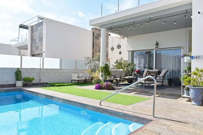 Villa Lujo 5 Dormitorios Villamartin Costa Blanca