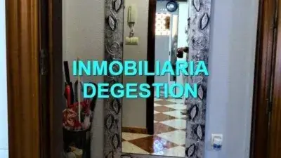 Piso Reformado en Linares 3 Dormitorios