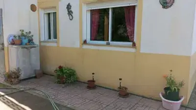 Casa en Venta Oria Vistas Montaña 3 Dormitorios Jardin Piscina