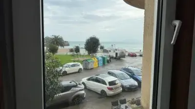 Piso en Ostende Primera Linea de Playa con Vistas al Mar