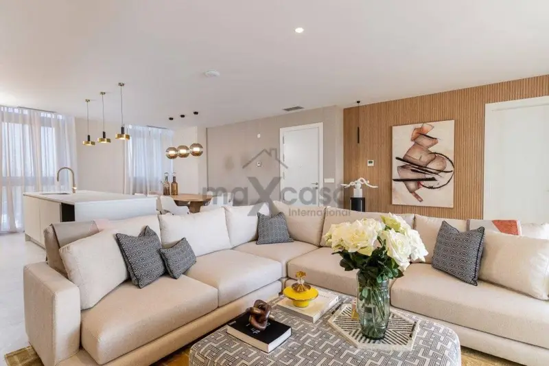 Apartamento de Lujo en Torre Intempo Benidorm Vistas al Mar