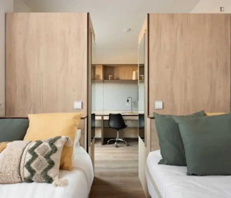 Habitacion Individual en Residencia con Camas Multiples