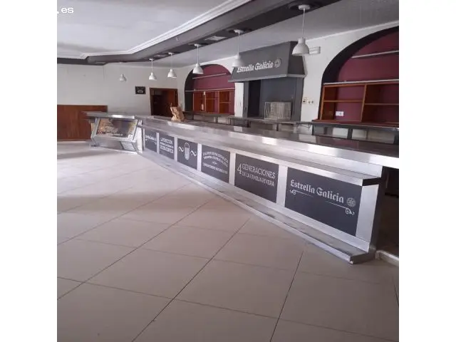 Se Alquila Bar en Casar de Cáceres 105m2 Terraza