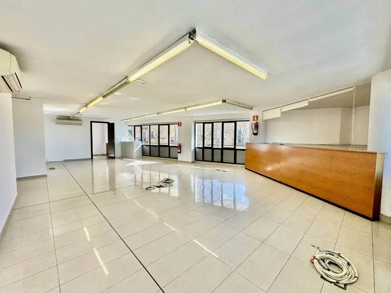 Oficina en Palma de Mallorca: 200m2, Primera Línea de Mar