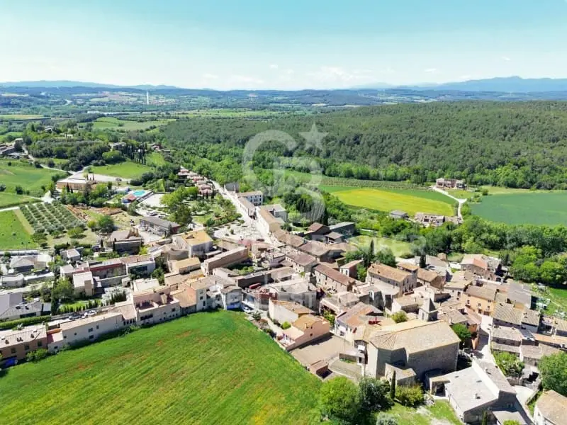 Finca Casa Rural en Pontós Girona Gran Potencial Inversor