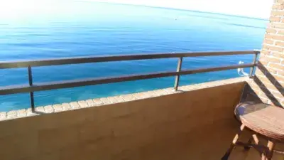 Apartamento en Velilla Primera Linea de Playa