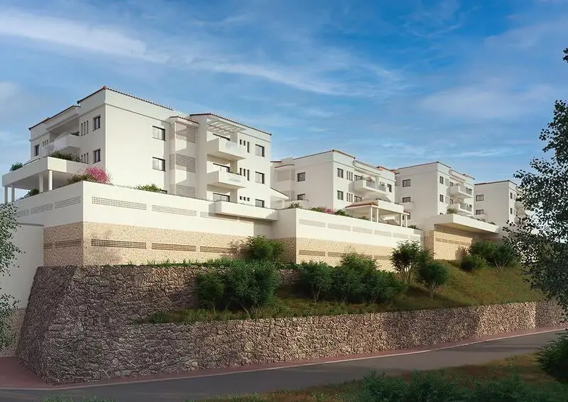 Apartamentos en Fuengirola con Vistas al Mar y Complejo de Lujo