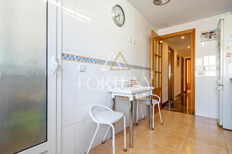 Venta Piso con Terraza en Mestral Reus