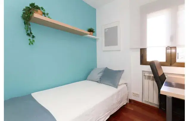 Habitaci
ón 75m
² Alcalá de Henares Alquiler 5-12 Meses