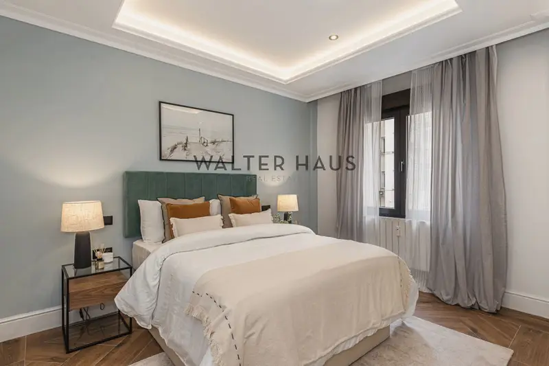 Atico en venta en Almagro Madrid