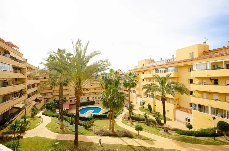 Piso en venta Los Pacos Fuengirola 3 habitaciones