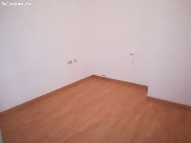 Local Comercial en Alquiler en Roda Albacete