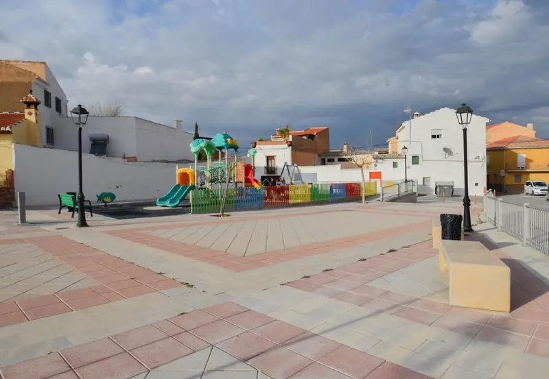 Casa con Terraza en Escúzar - Inversión Segura