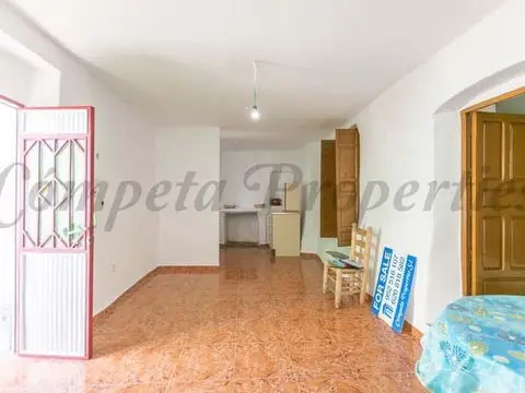Casa de Pueblo 5 Dormitorios Jardin y Azotea Canillas de Albaida
