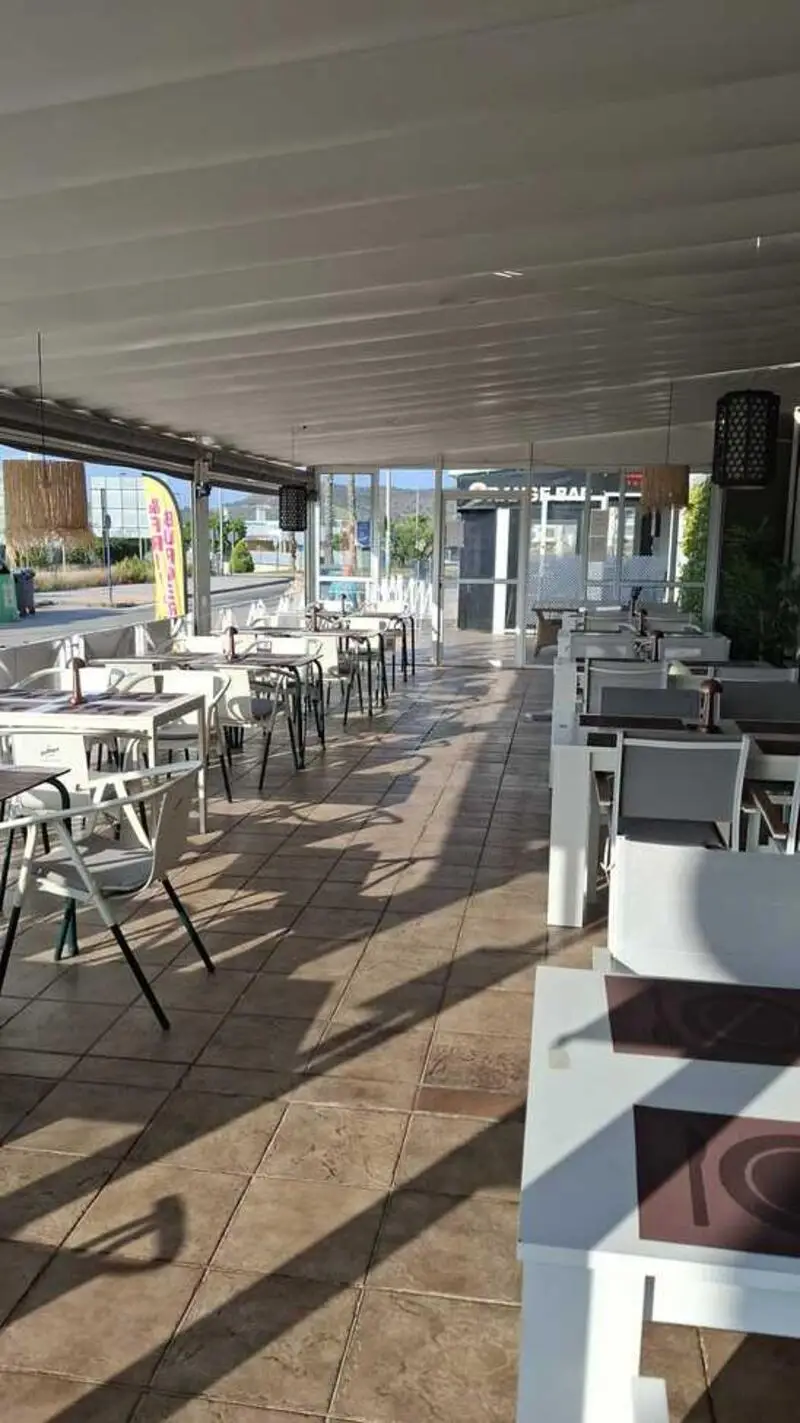 Local Comercial en venta
Entre Naranjos, Alicante