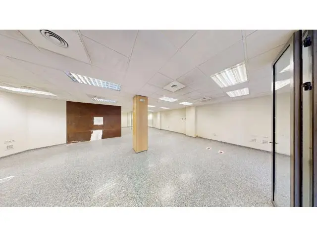 Local Comercial en Avenida Libertad San Vicente del Raspeig
