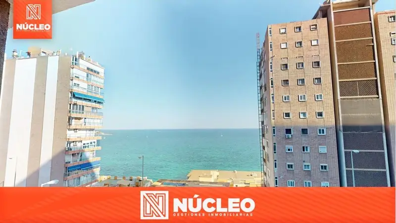 Apartamento en Alicante con Vistas al Mar y Cerca de la Playa de San Juan