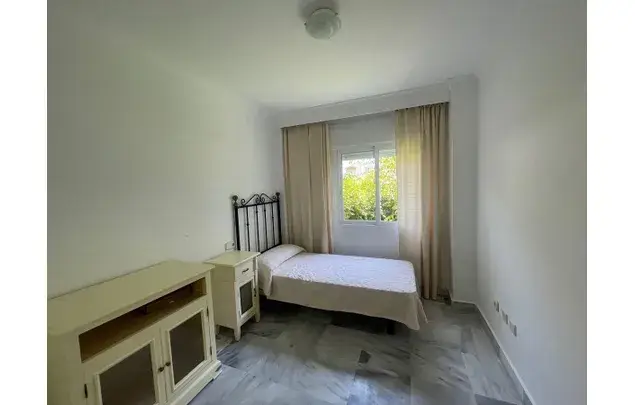 Alquiler Apartamento 3 Dormitorios 125m2 Almer
ia