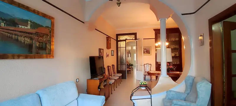 Venta Adosado con calefacción en Centre, Sabadell - Ref: 485