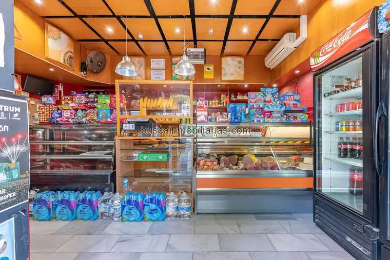 Local Comercial en Venta Fuengirola Zona Comercial Excelente Ubicacion