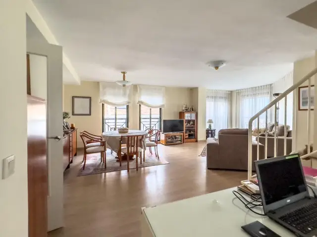 Apartamento 4 Dormitorios Altea