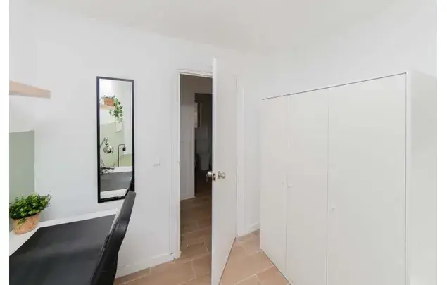Habitaci	ón 86m	² Granada Alquiler Larga Temporada