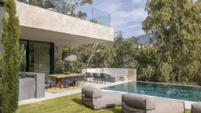 Villa de Lujo en Nueva Andalucia 6 Dormitorios 7 Banos Piscina Privada