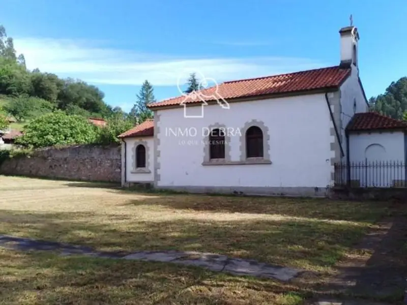 Chalet en venta Asturias 12 habitaciones 1000m2
