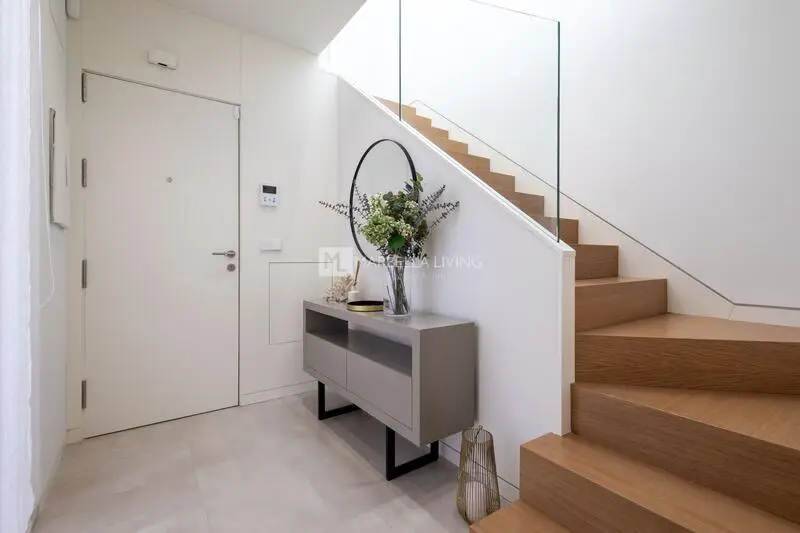 4 Cuarto Duplex en Venta Marbella