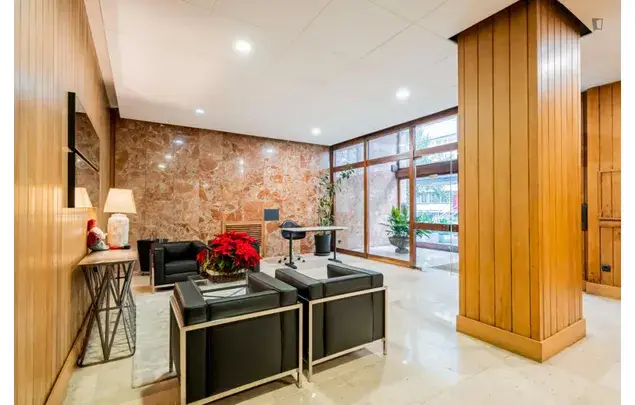 Alquiler Apartamento 6 Dormitorios Madrid