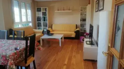 Chalet unifamiliar en venta en Seña