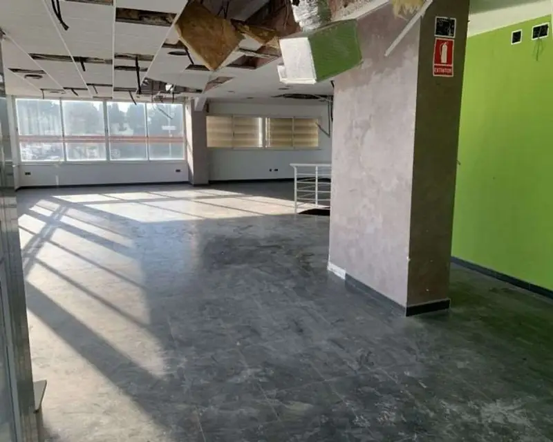 Local en Venta en Sagunto 877m2