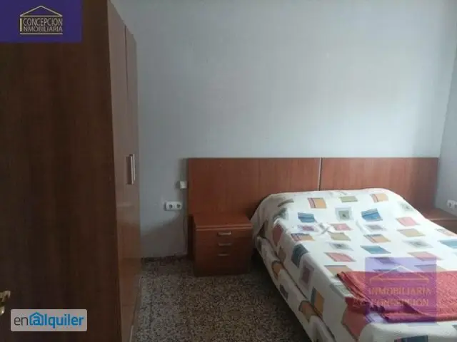Piso Estudiantes Huerta Reina 70m2 3 Dorm Terraza