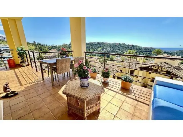 Apartamento Los Arqueros Golf Benahavis Malaga