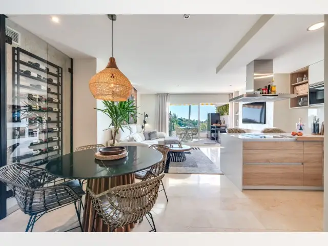 Apartamento 3 Dormitorios Milla de Oro Marbella