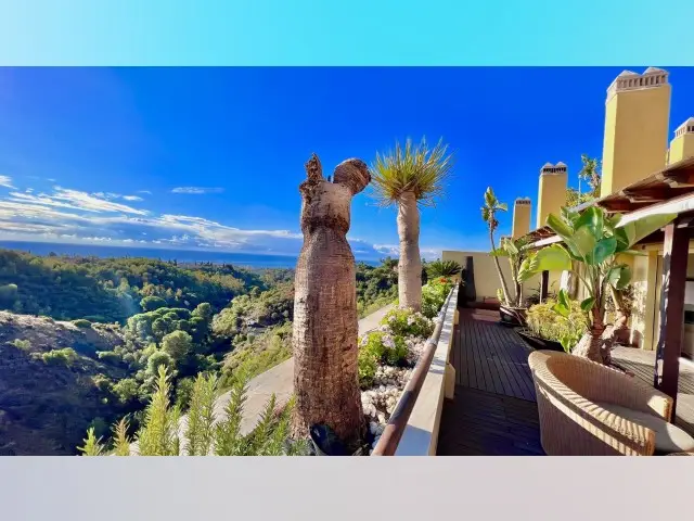 Adosado de 3 Dormitorios en venta Sierra-Blanca, España