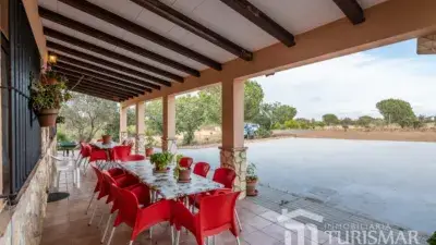 Casa rústica en venta en Vía Finca El Águila