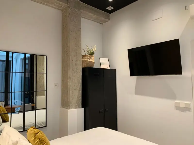 Apartamento 6 habitaciones Valencia Playa Universidad