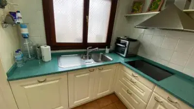 Chalet Adosado en Santullan Castro Urdiales con Jardin Privado