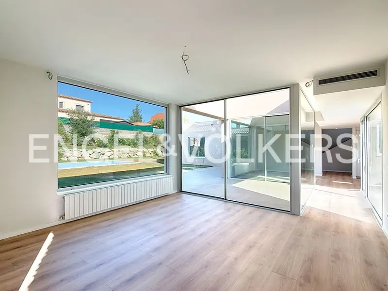 Chalet de Lujo en Peralada con Piscina y Aerotermia