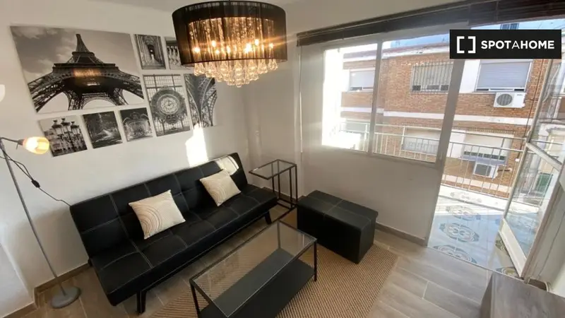 Alquiler Habitaciones Malaga Piso 3 Dormitorios