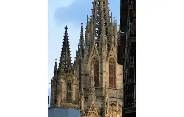 Alquiler Apartamento 4 Dormitorios Barcelona Centro