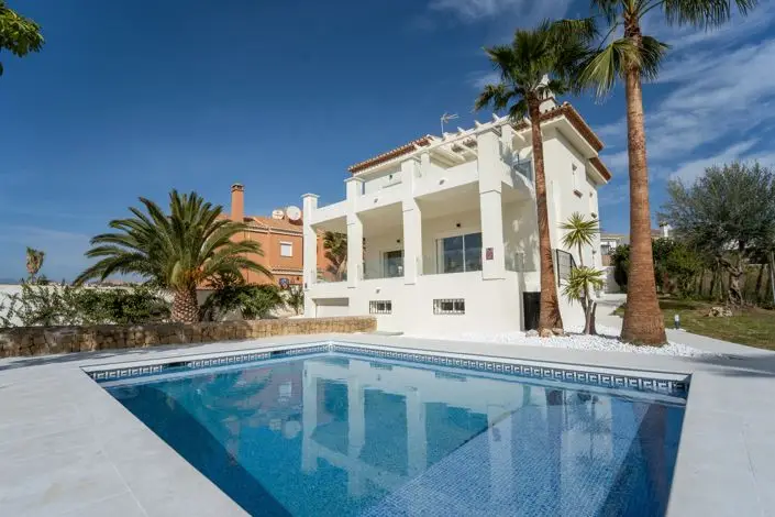 Villa 4 Dormitorios Miraflores Mijas Costa Vistas al Mar