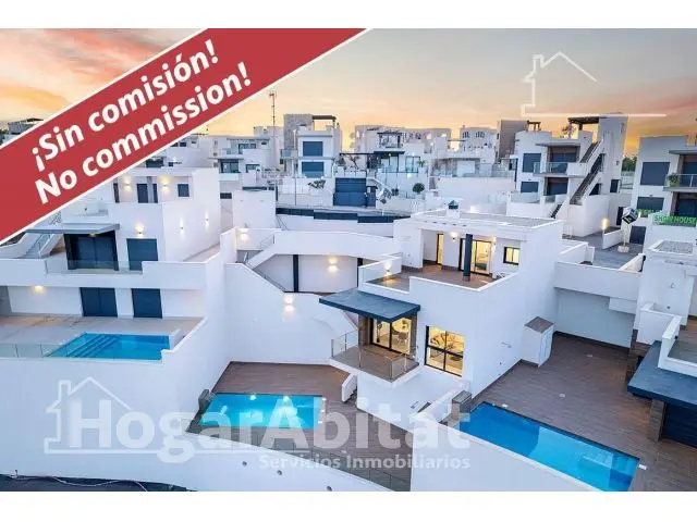 Chalet de Lujo con Piscina Terraza y Garaje