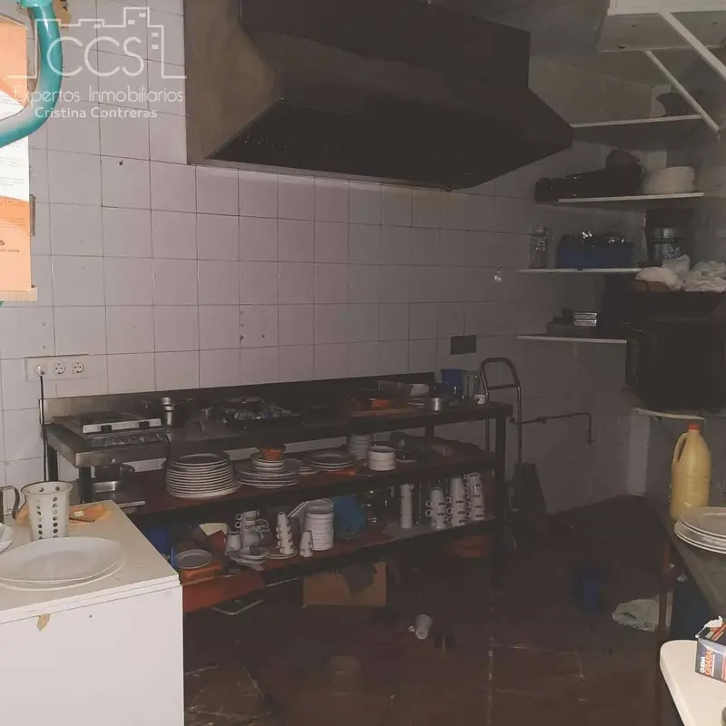Local Comercial en Alquiler Dos Hermanas 147m2